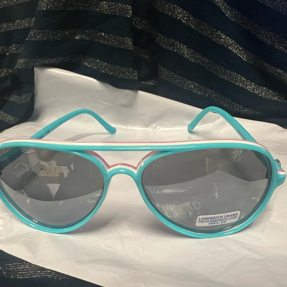Iski Turquoise Sunglasses nwot